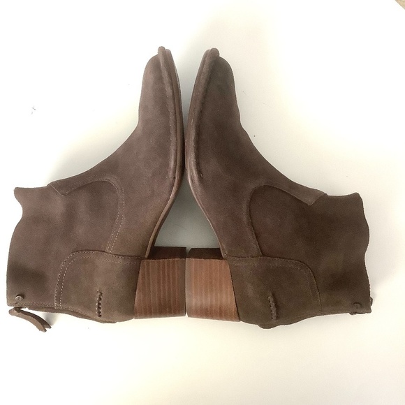 UGG Bandara Ankle Bootie Suede 7.5 - Picture 9 of 11